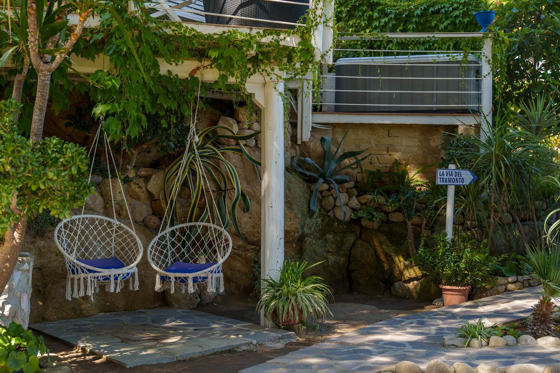 Giardino Hotel Sant'Andrea con vista mare